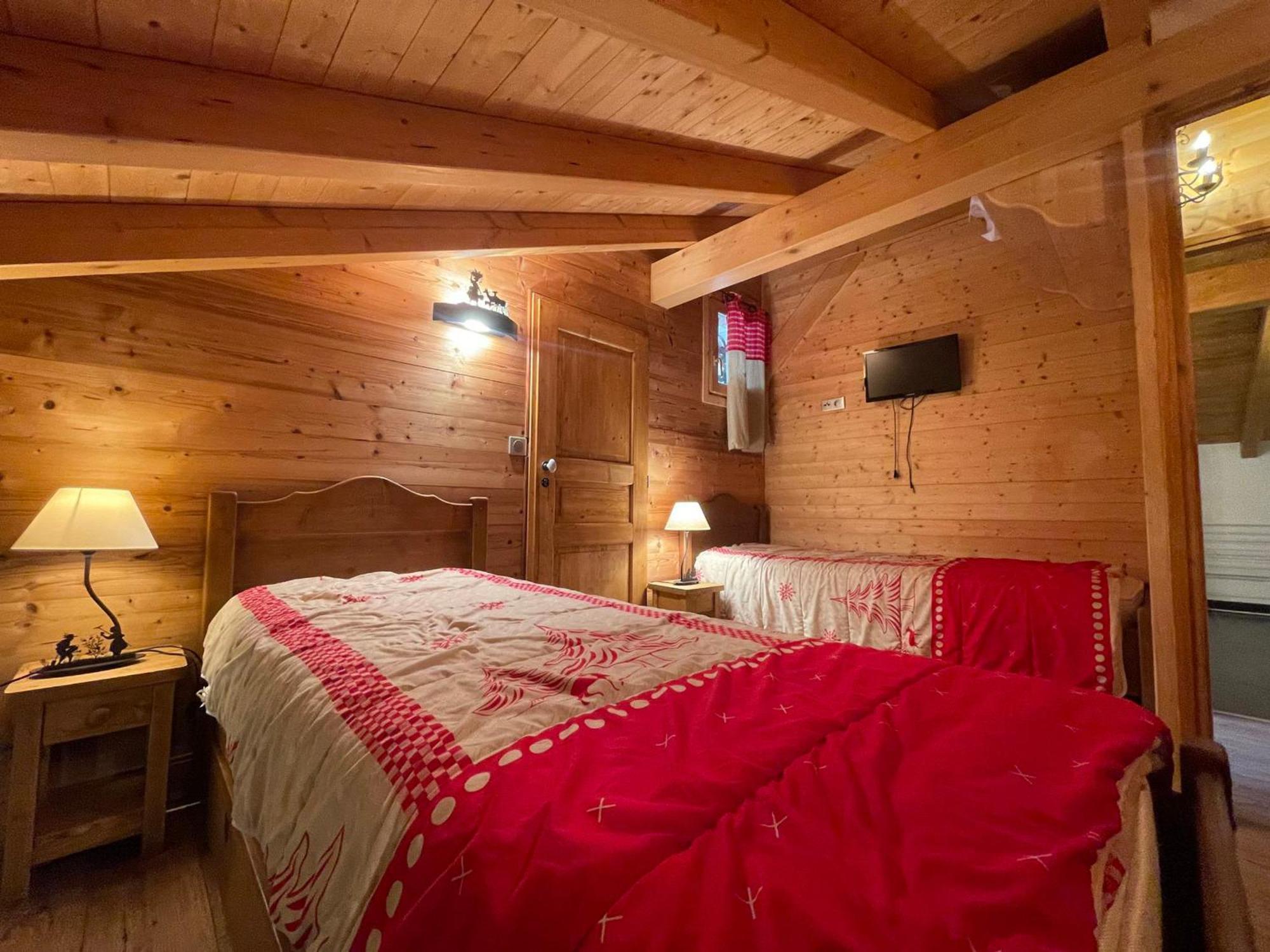 Chalet Savoyard Avec Jardin, Poele A Bois Et Wifi - Fr-1-624-11 Verchaix Eksteriør billede