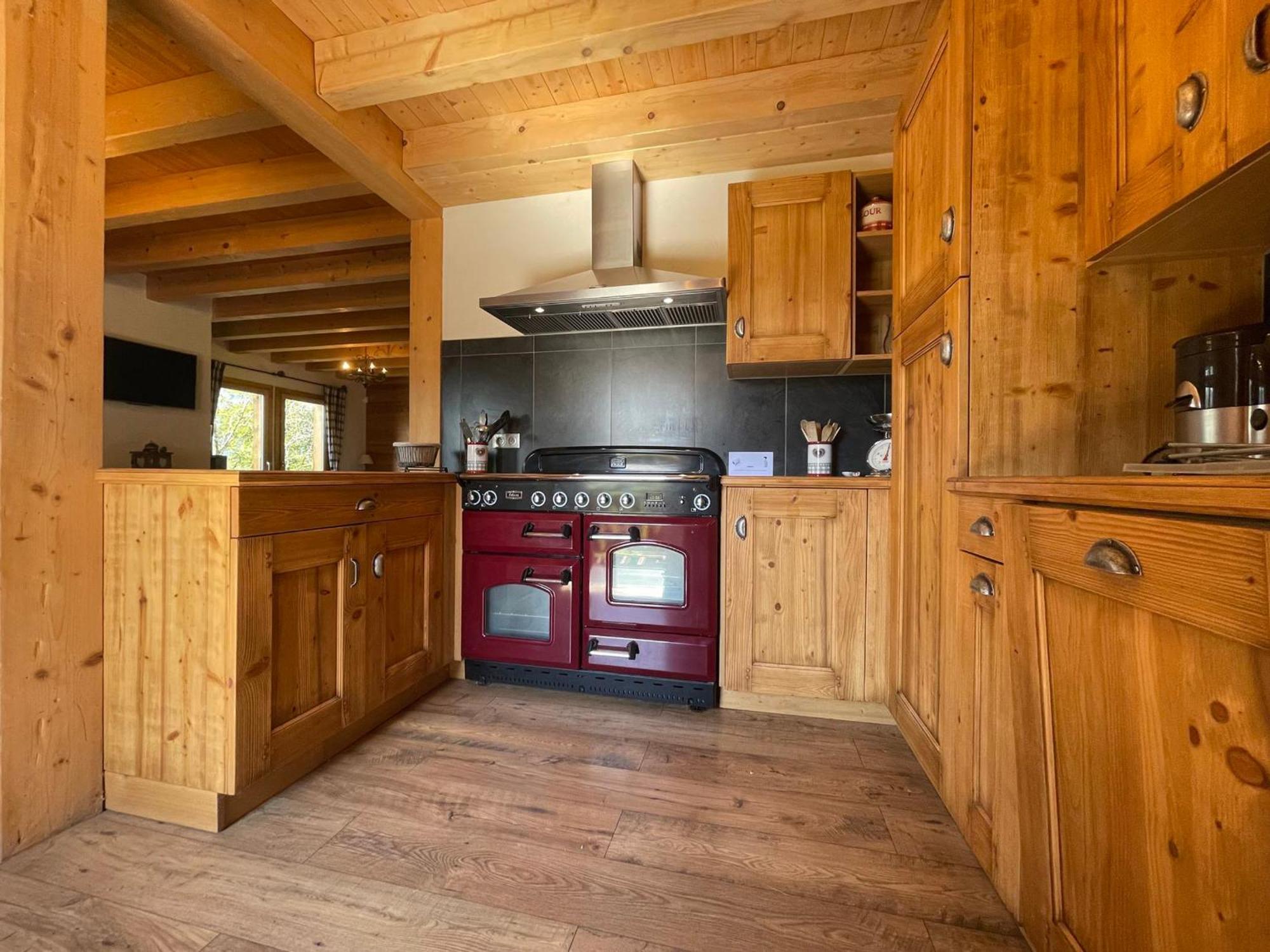 Chalet Savoyard Avec Jardin, Poele A Bois Et Wifi - Fr-1-624-11 Verchaix Eksteriør billede